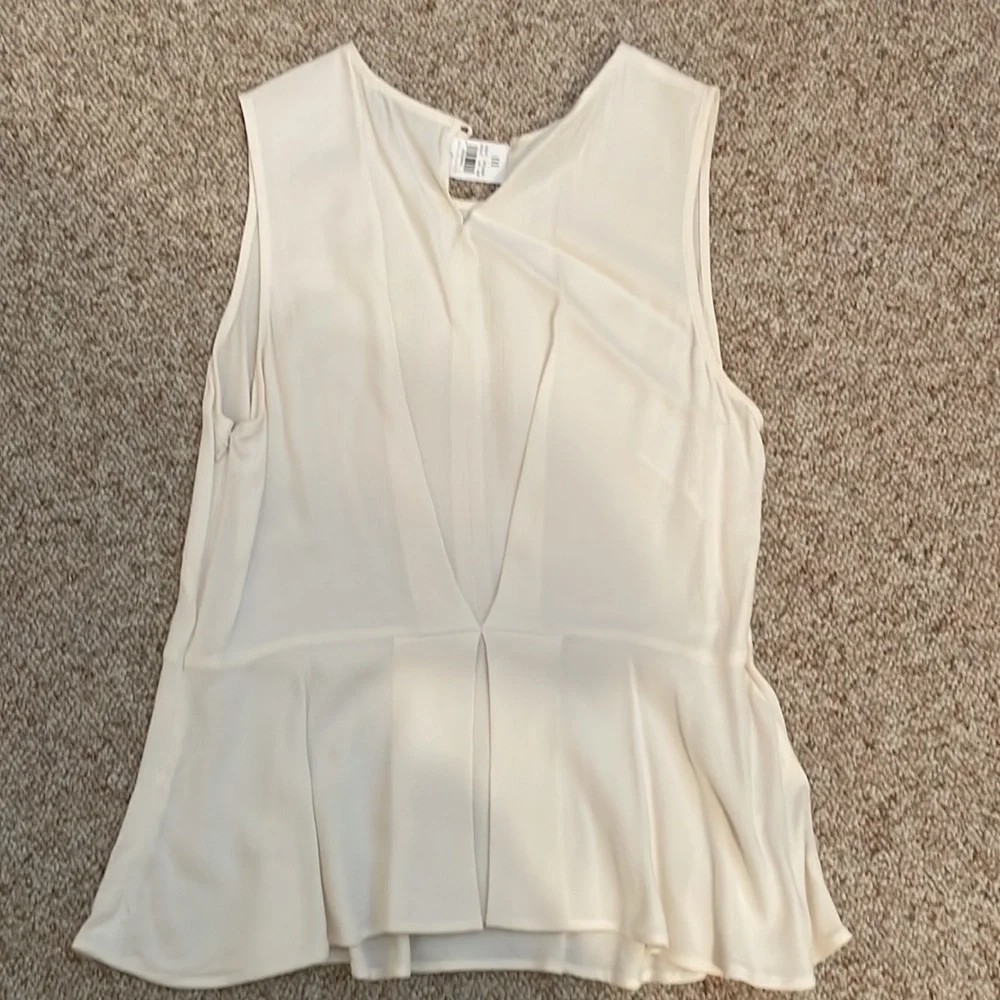 Ann Taylor women’s dress tank top. Size 10. - Picture 3 of 3